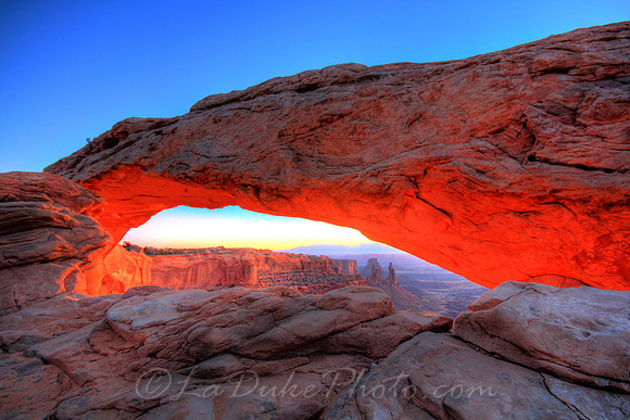 Mesa Arch, Canyonlands NP, Moab, Utah November 2009